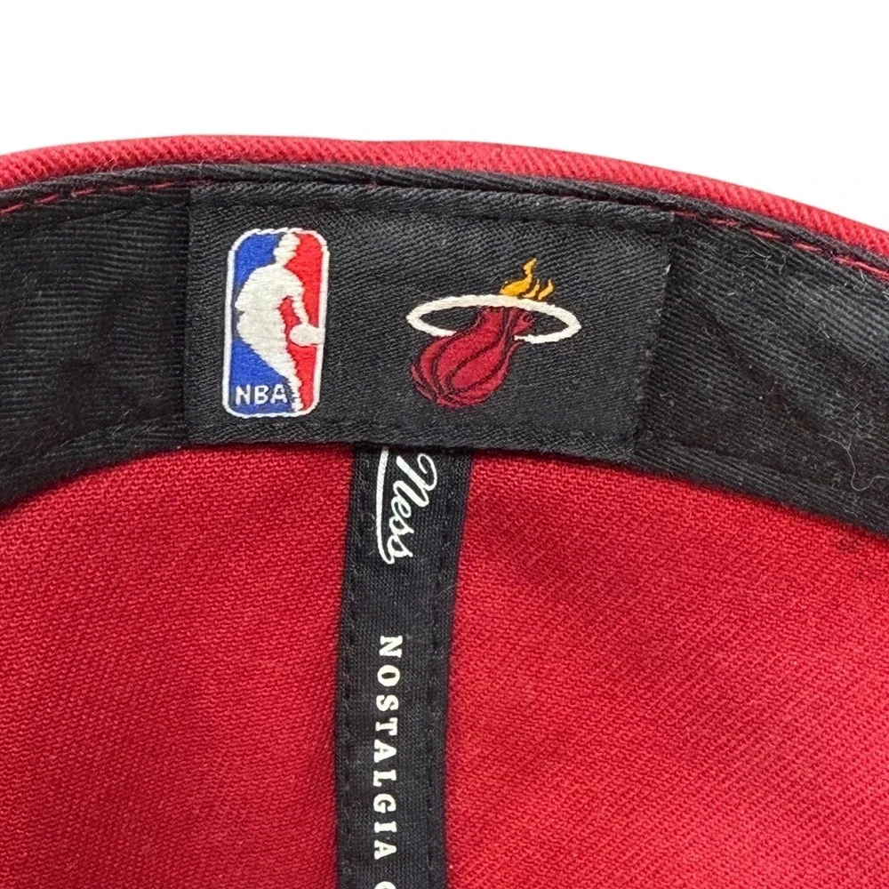 Mitchell & Ness Miami Heat Native Stripe Snapback Hat Red Woven Brim NBA 2014